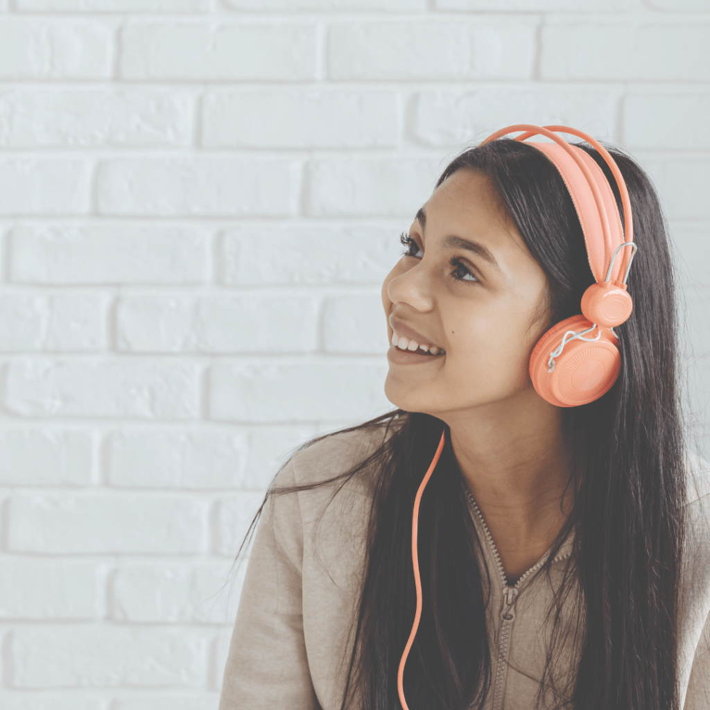 Formation à l’écoute et à l’écriture sensible pour les professionnel·les du social et de l’éducation, animée par Ode & Cris.